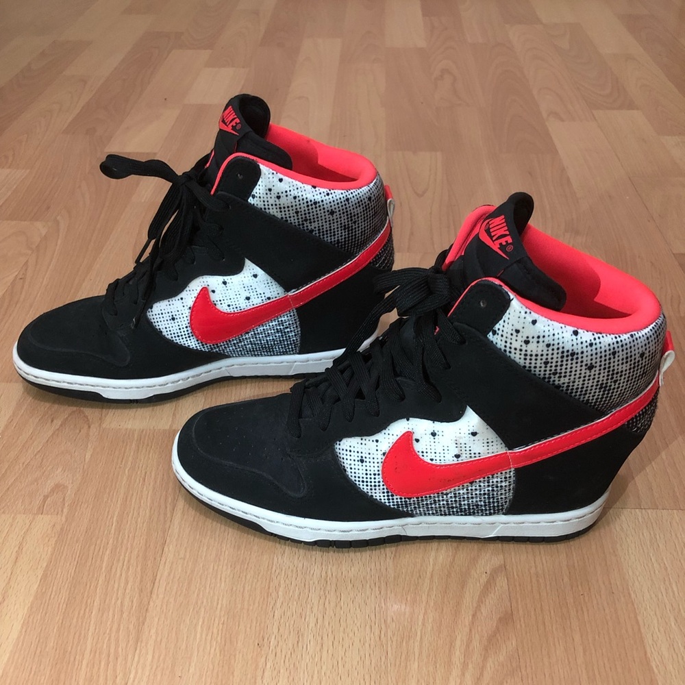 Nike Dunk Sky HI Wedge Heart Black Crimson Us 9